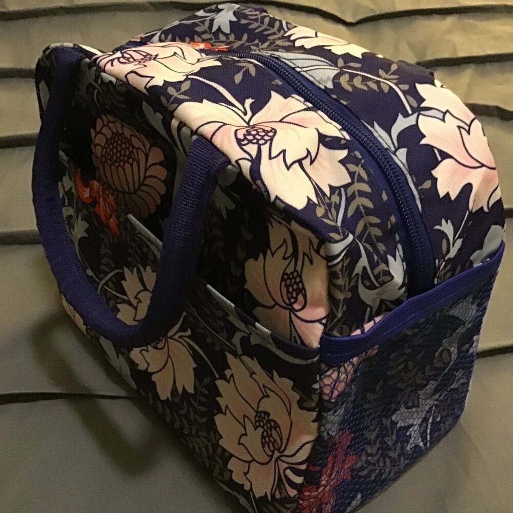 Insulated lunch bag